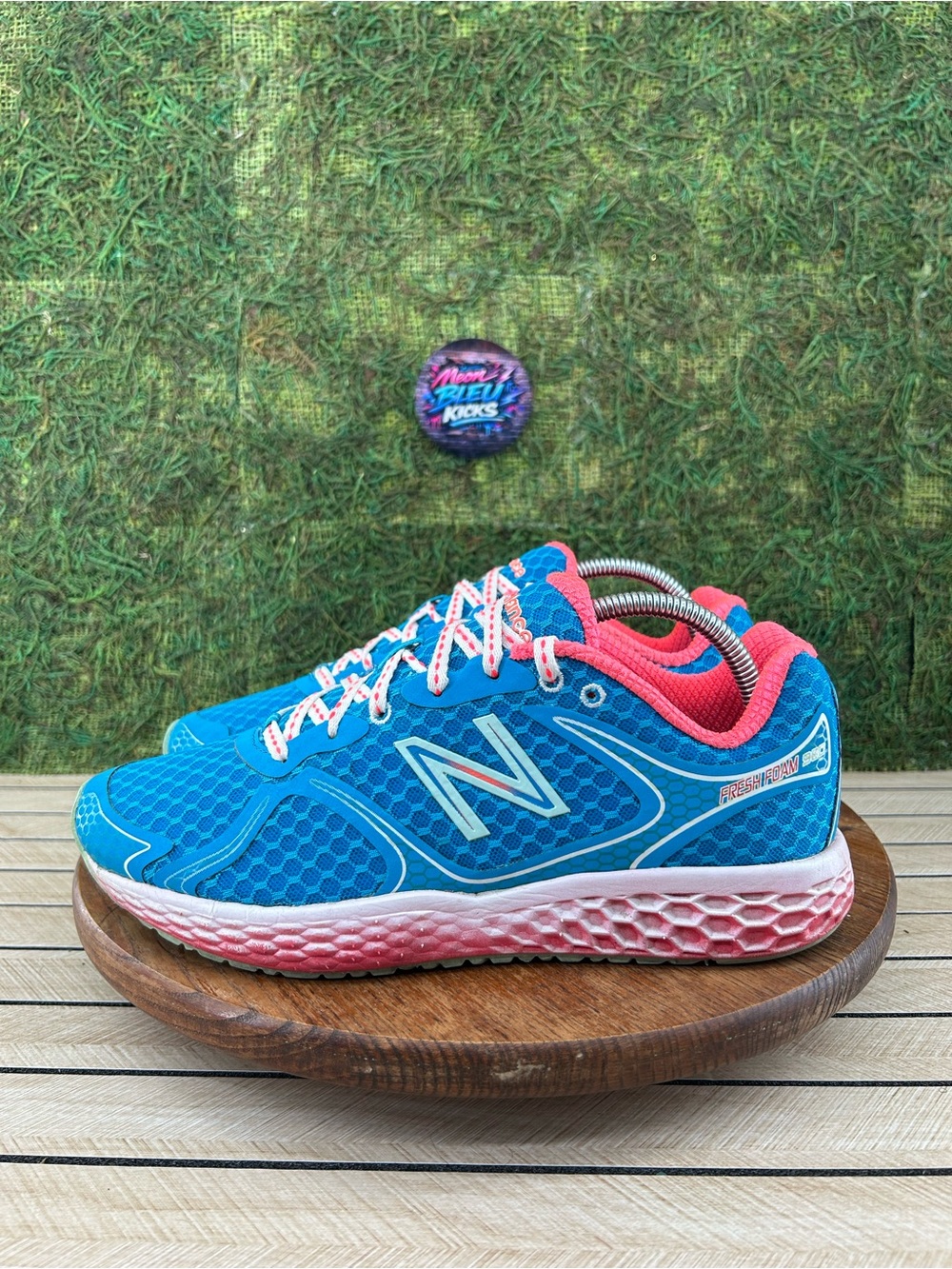 New Balance Fresh Foam 980 Womens Running Shoe - Picture 4 of 10